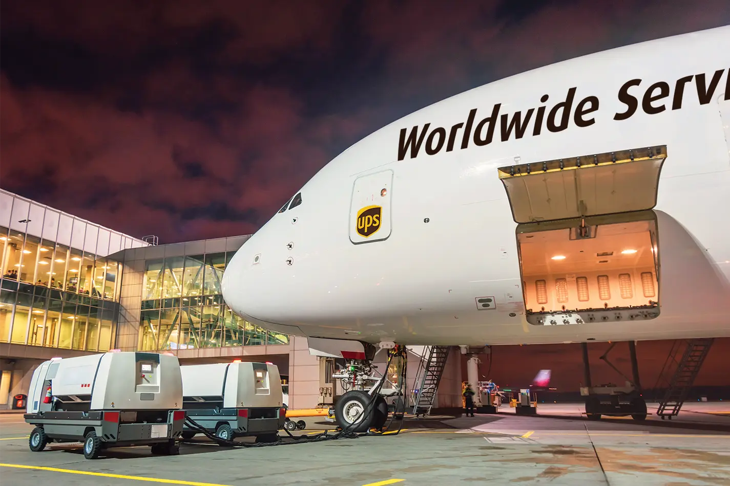 UPS-plane-worldport