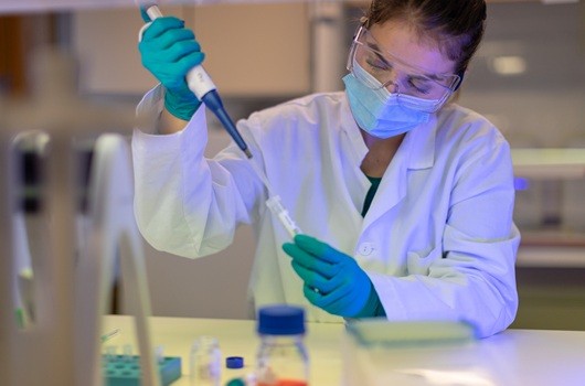 Thumbnail showing respiratory PCR testing reduces visits and healthcare costs